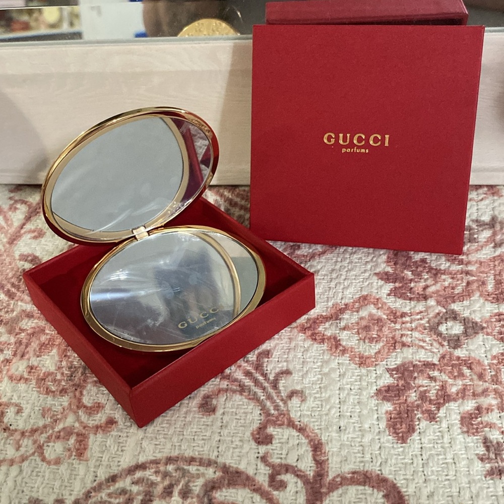 Gucci Gold Compact Mirror-NIB - Picture 8 of 12